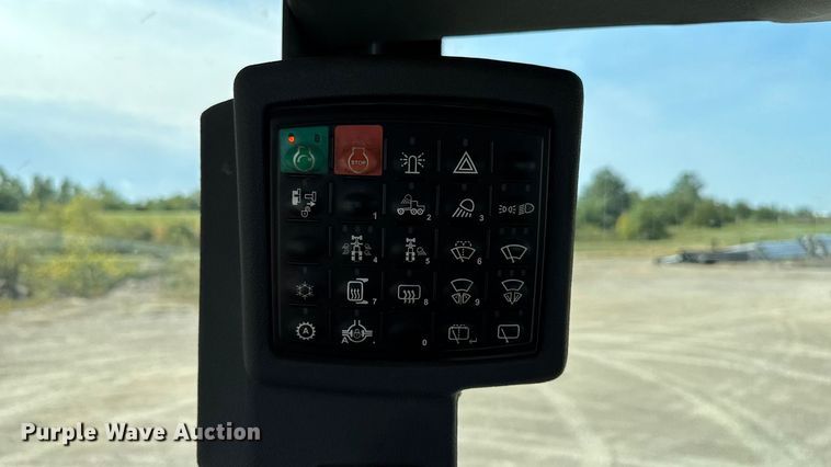 image for item EM2347 2010 John Deere 770G motor grader