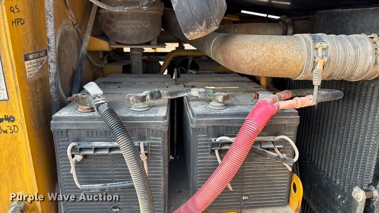 image for item EM2347 2010 John Deere 770G motor grader