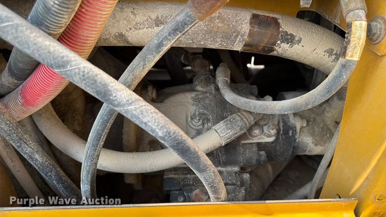 image for item EM2347 2010 John Deere 770G motor grader