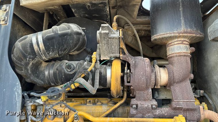 image for item EM2347 2010 John Deere 770G motor grader