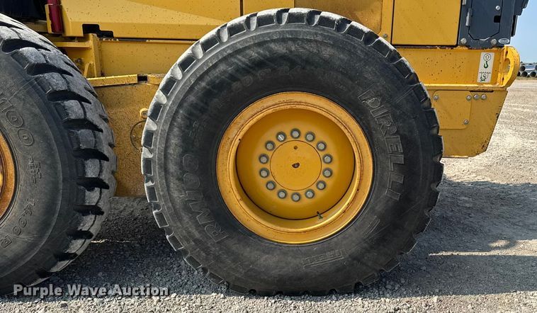 image for item EM2347 2010 John Deere 770G motor grader