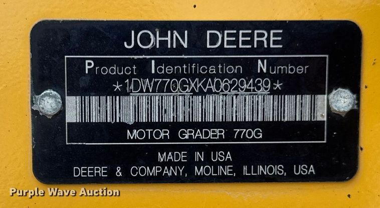 image for item EM2347 2010 John Deere 770G motor grader