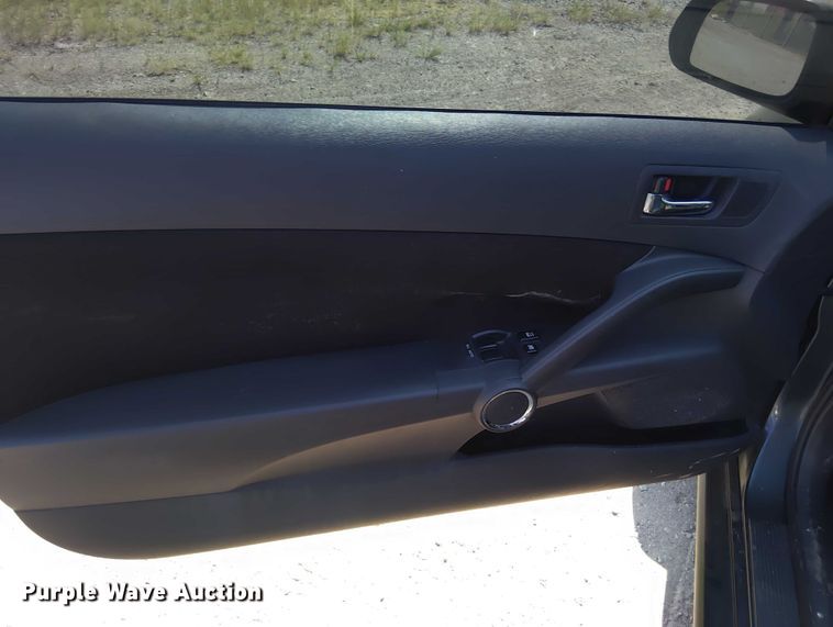 image for item EM8063 2006 Scion tC 