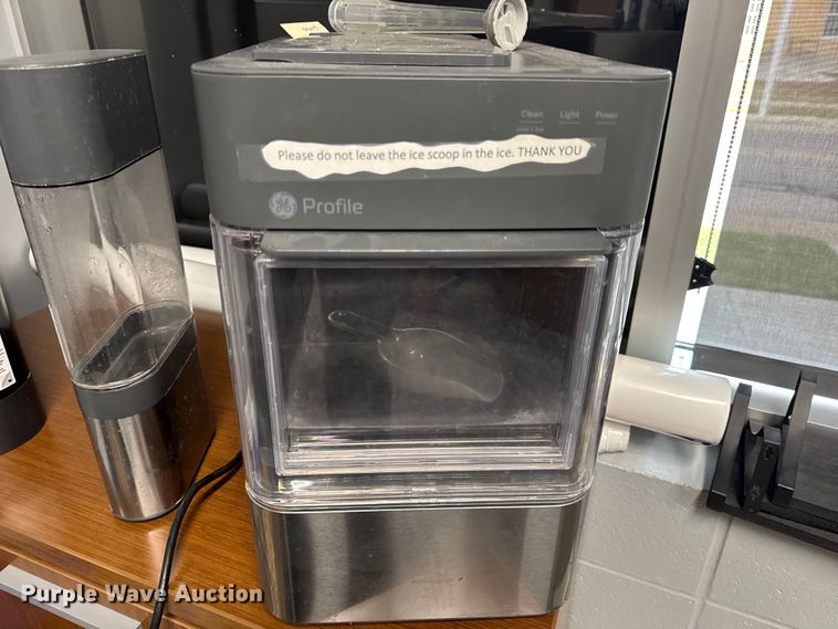 image for item EN5233 Office equipment