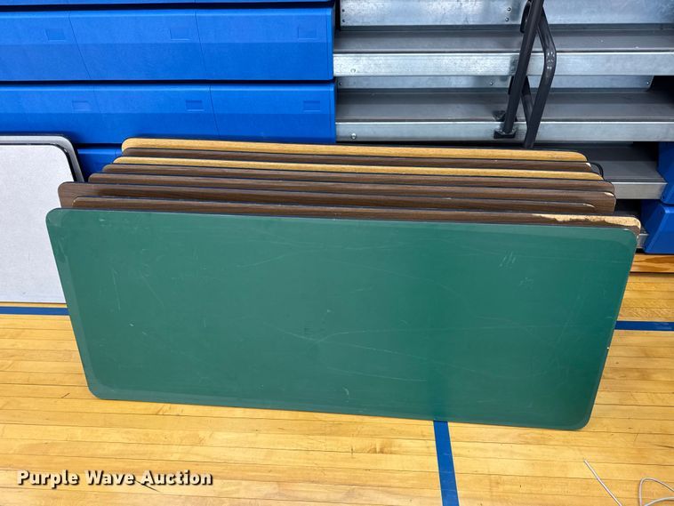 image for item EN5233 Office equipment