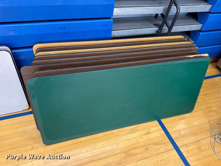 image for item EN5233 Office equipment