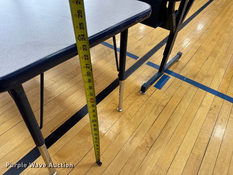 image for item EN5233 Office equipment