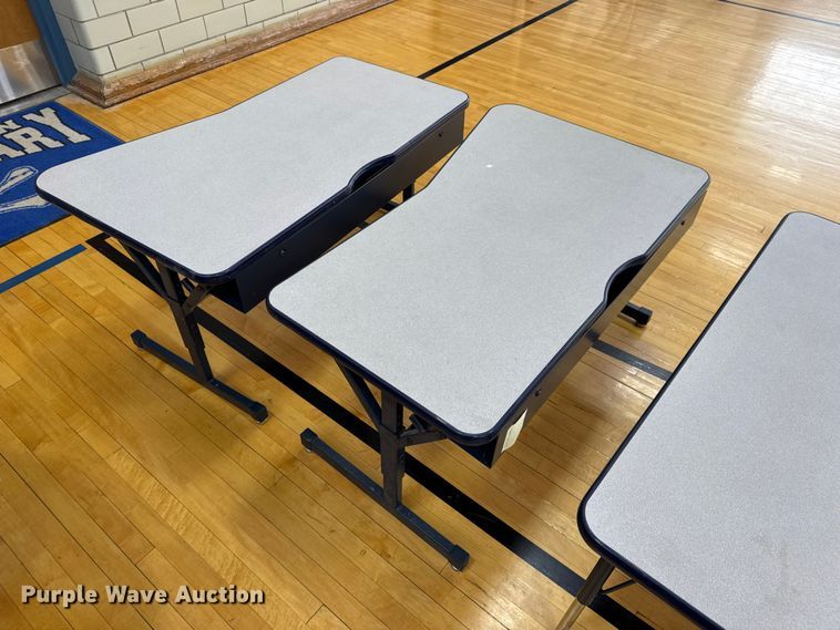 image for item EN5233 Office equipment