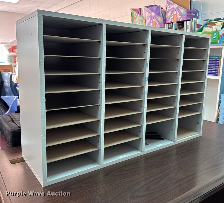 image for item EN5233 Office equipment