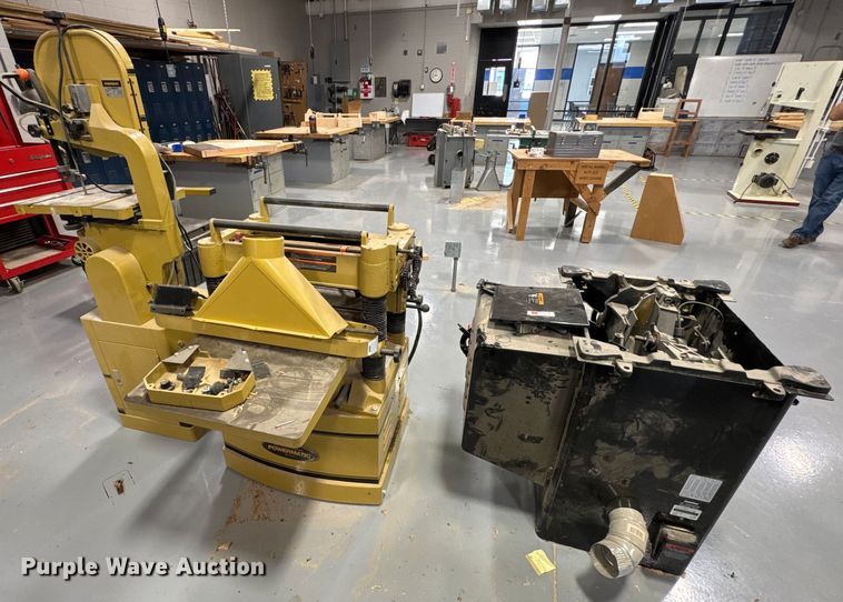 image for item EN5236 Wood working tools