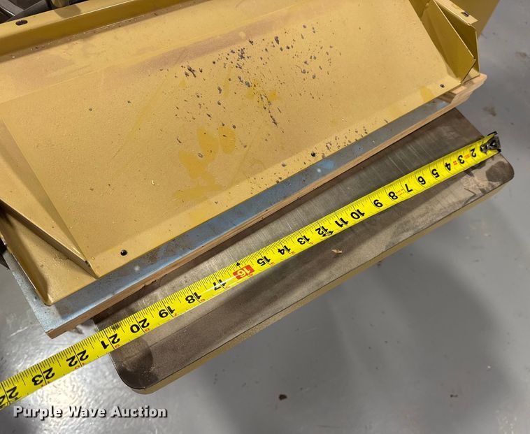 image for item EN5236 Wood working tools