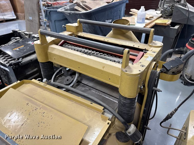 image for item EN5236 Wood working tools