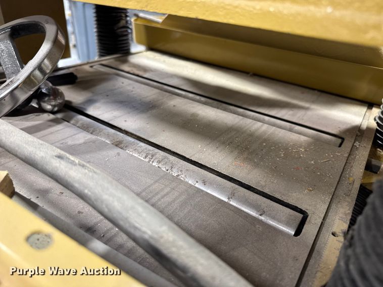 image for item EN5236 Wood working tools