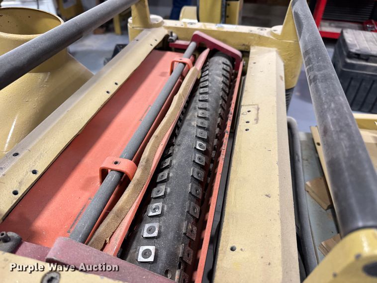 image for item EN5236 Wood working tools