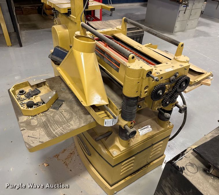 image for item EN5236 Wood working tools