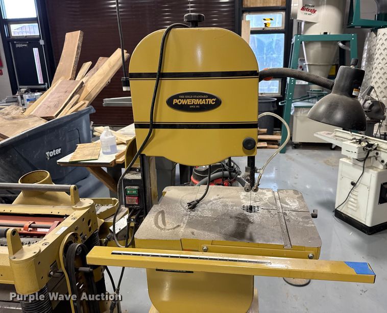 image for item EN5236 Wood working tools