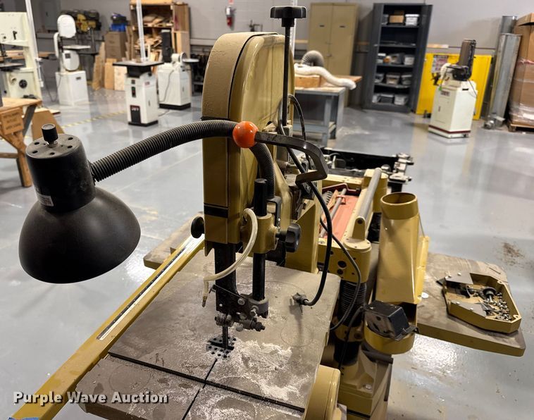 image for item EN5236 Wood working tools