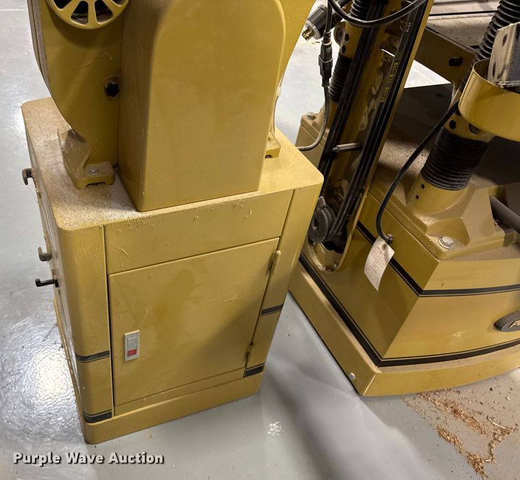 image for item EN5236 Wood working tools