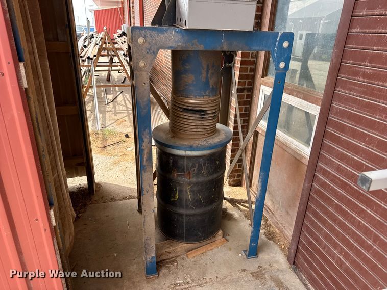 image for item EN5236 Wood working tools