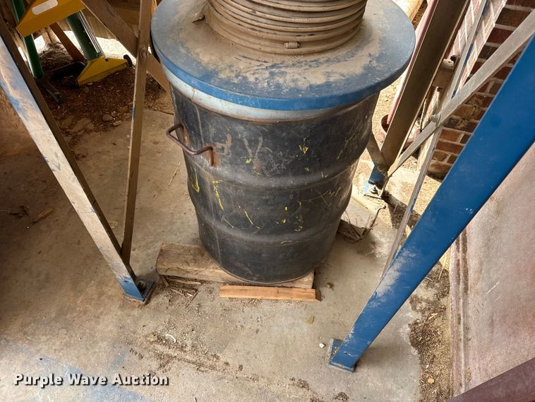 image for item EN5236 Wood working tools