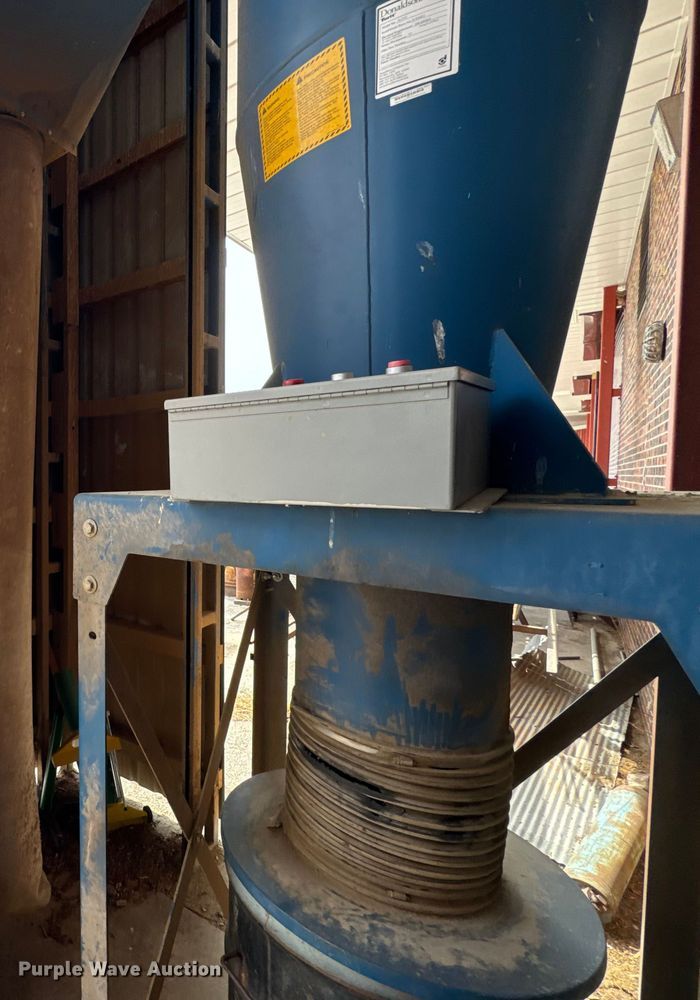 image for item EN5236 Wood working tools