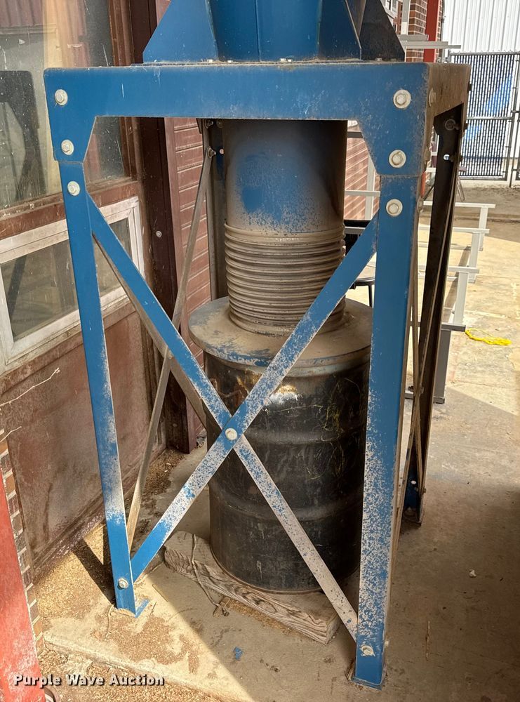 image for item EN5236 Wood working tools