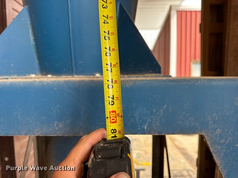 image for item EN5236 Wood working tools