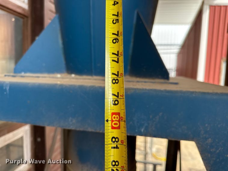 image for item EN5236 Wood working tools