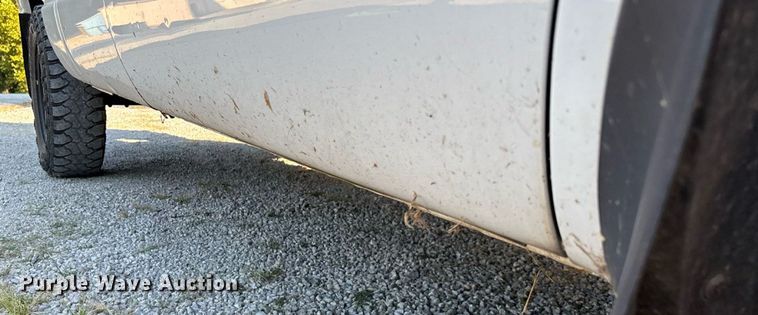 image for item EN5526 2007 Dodge Ram 1500 Quad Cab pickup truck