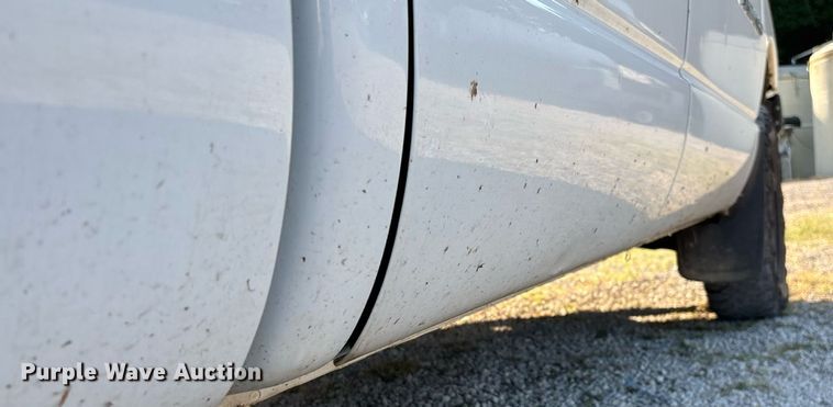 image for item EN5526 2007 Dodge Ram 1500 Quad Cab pickup truck