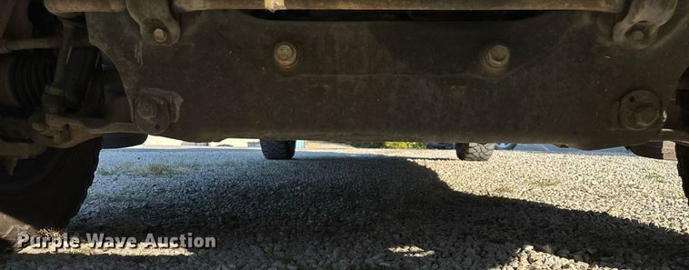 image for item EN5526 2007 Dodge Ram 1500 Quad Cab pickup truck