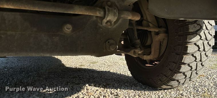 image for item EN5526 2007 Dodge Ram 1500 Quad Cab pickup truck