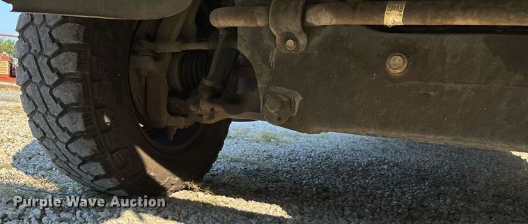 image for item EN5526 2007 Dodge Ram 1500 Quad Cab pickup truck