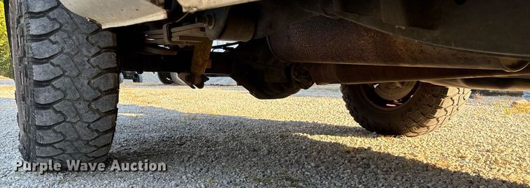 image for item EN5526 2007 Dodge Ram 1500 Quad Cab pickup truck