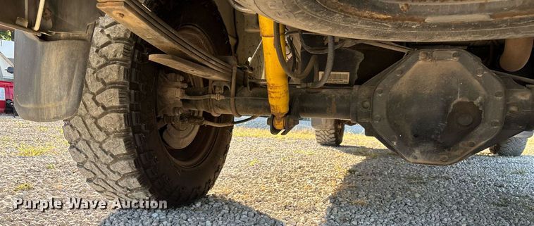 image for item EN5526 2007 Dodge Ram 1500 Quad Cab pickup truck