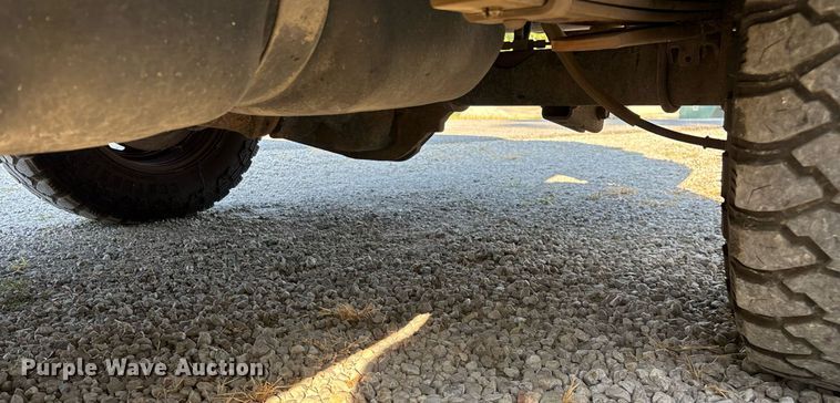 image for item EN5526 2007 Dodge Ram 1500 Quad Cab pickup truck