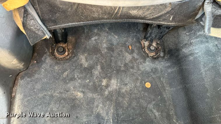 image for item EN5526 2007 Dodge Ram 1500 Quad Cab pickup truck