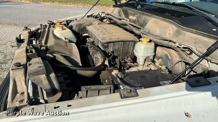 image for item EN5526 2007 Dodge Ram 1500 Quad Cab pickup truck