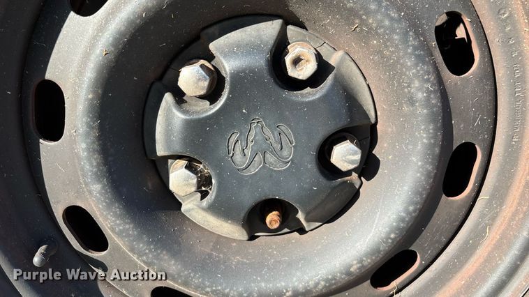 image for item EN5526 2007 Dodge Ram 1500 Quad Cab pickup truck