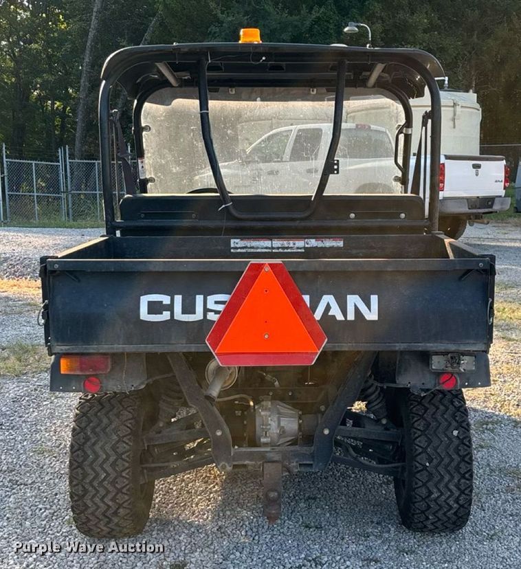 image for item EN5527 Cushman 1600XD utility vehicle