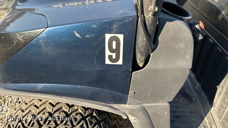 image for item EN5527 Cushman 1600XD utility vehicle