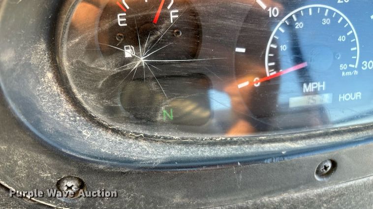 image for item EN5527 Cushman 1600XD utility vehicle