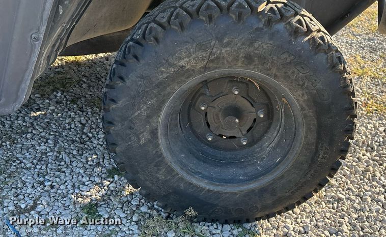 image for item EN5527 Cushman 1600XD utility vehicle