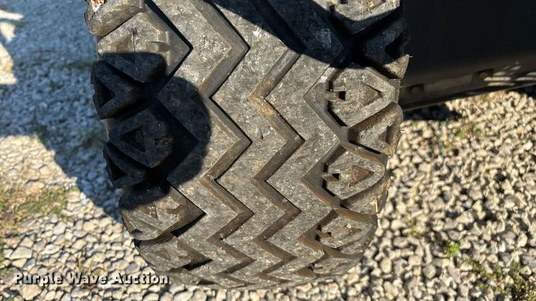 image for item EN5527 Cushman 1600XD utility vehicle