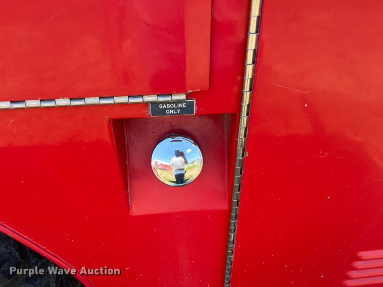 image for item EN5529 1979 Ford 900 pumper fire truck