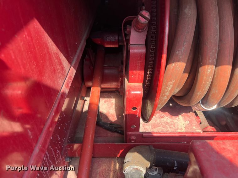 image for item EN5529 1979 Ford 900 pumper fire truck