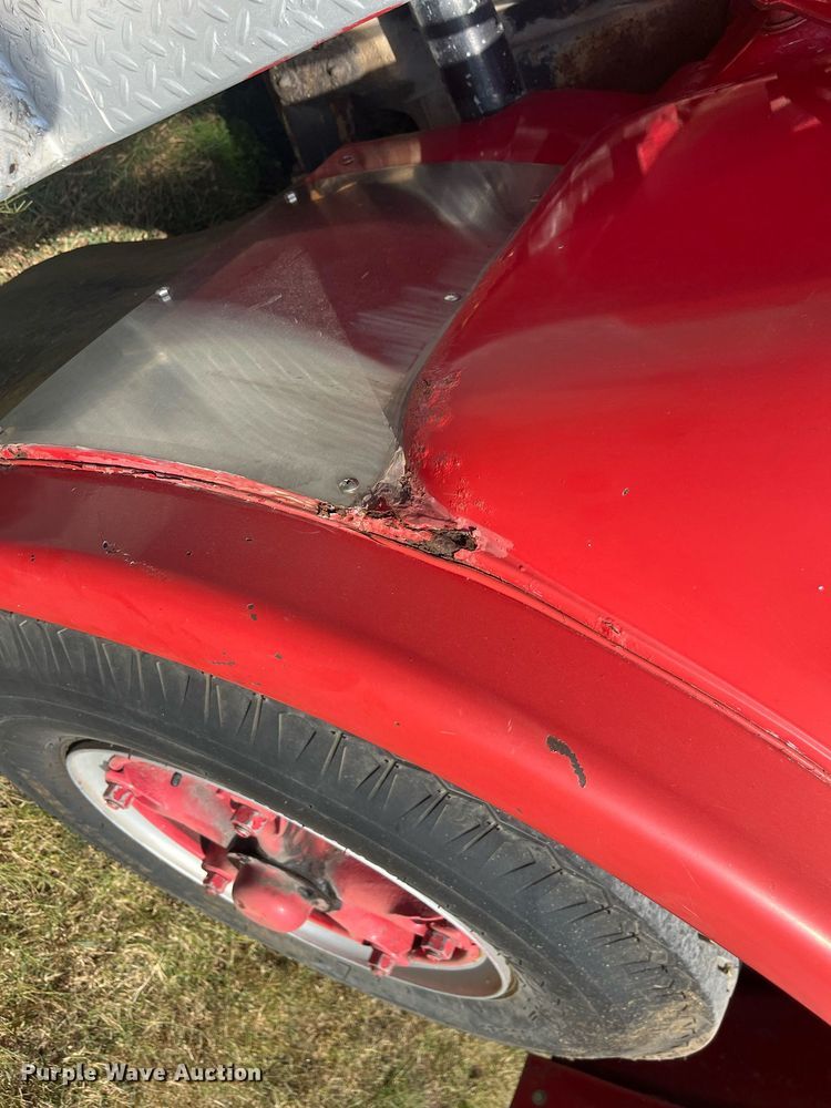 image for item EN5529 1979 Ford 900 pumper fire truck