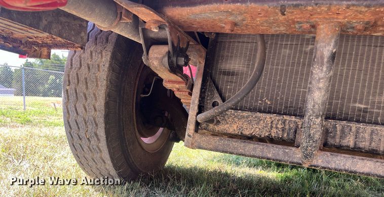 image for item EN5529 1979 Ford 900 pumper fire truck