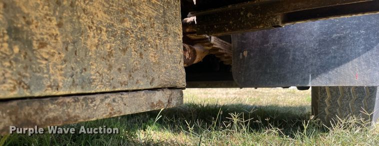 image for item EN5529 1979 Ford 900 pumper fire truck