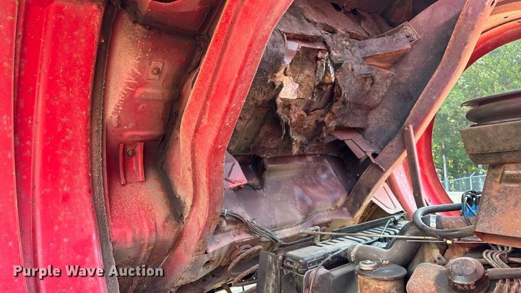 image for item EN5529 1979 Ford 900 pumper fire truck